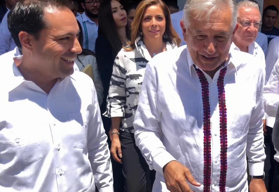 Mauricio Vila firma pacto para impulsar el desarrollo de Yucatán y el sur-sureste