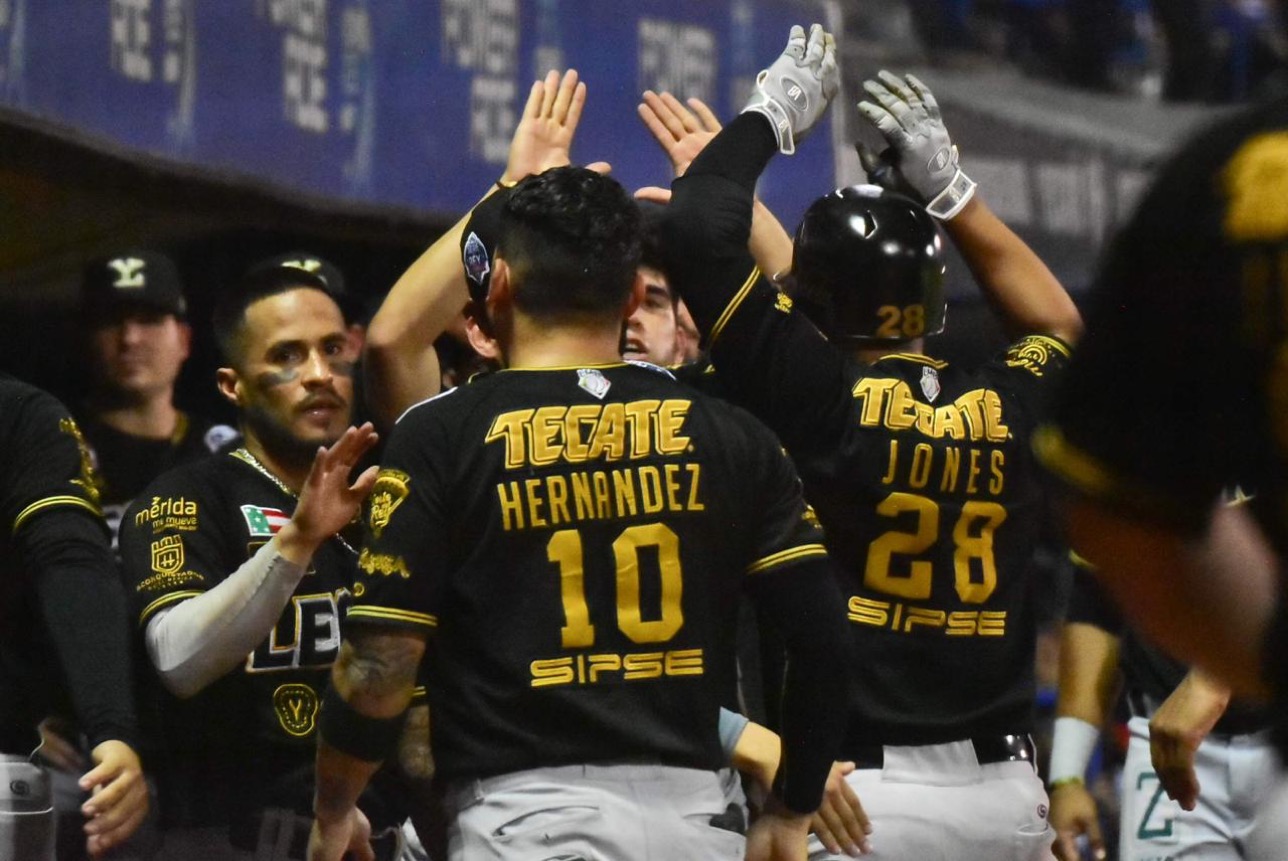 Leones pega primero en la Serie del Rey