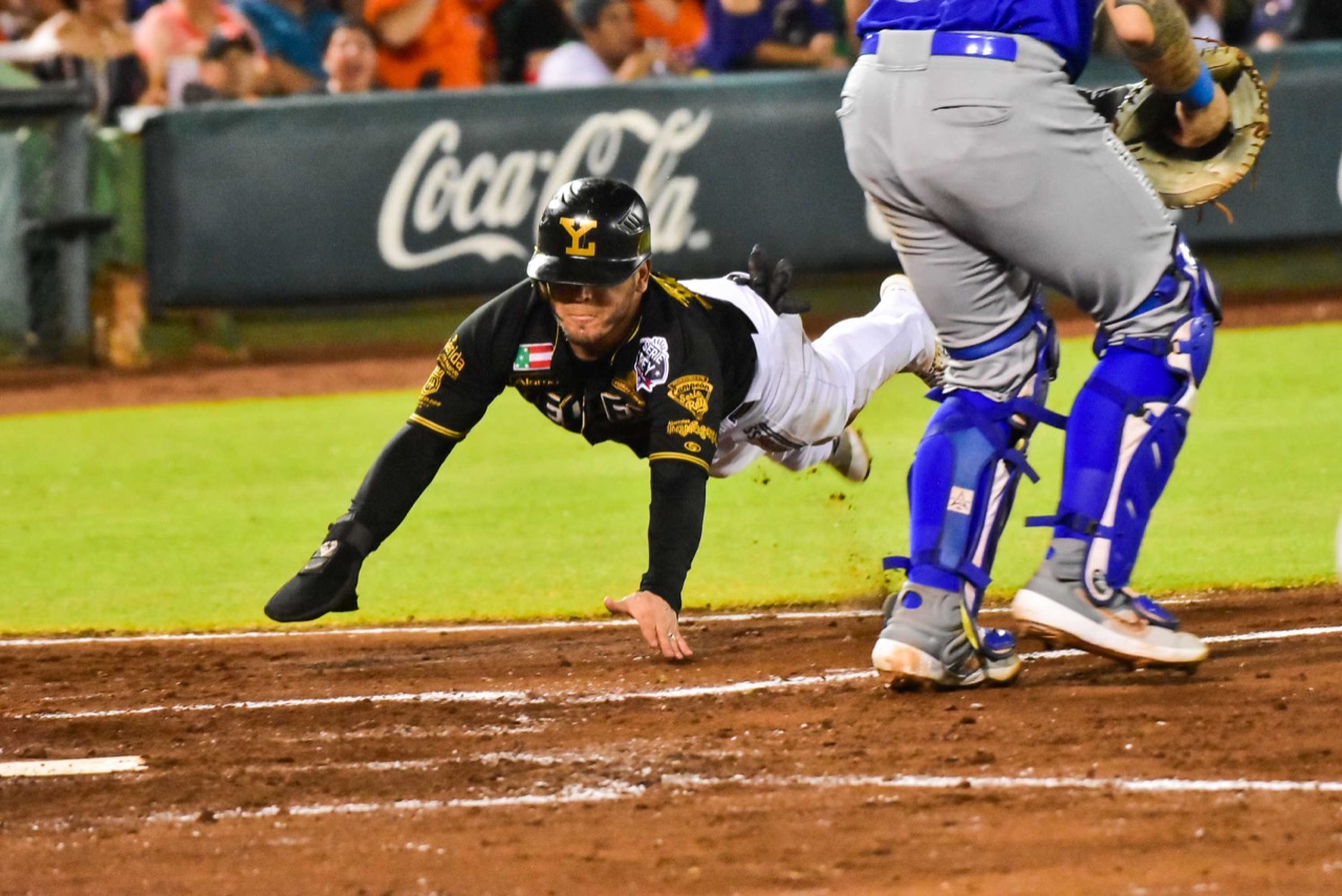 Los Leones ganan el cuarto juego y empatan la Serie del Rey