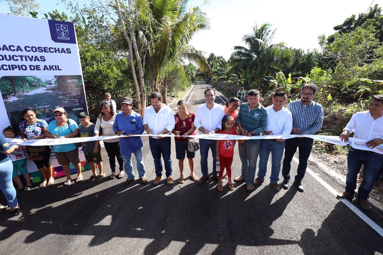 Mauricio Vila inicia el año con intensa gira de trabajo por el sur de Yucatán