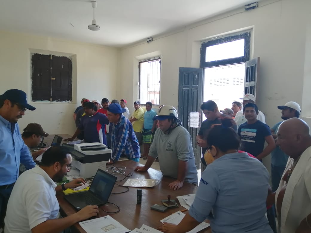 Más de 10,000 pescadores  beneficiados con empleo durante veda del mero