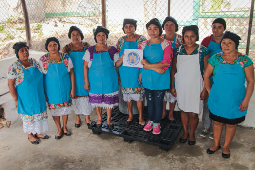 Comedores escolares de la Segey reciben distintivo por altos estándares de higiene