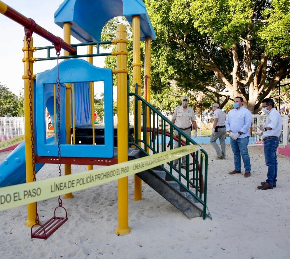 Desinfectan mercados y clausuran juegos infantiles en parques de Merida