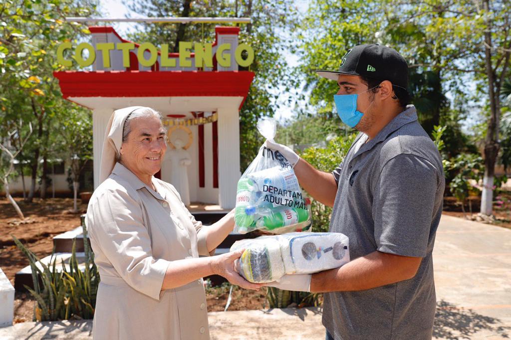 Grupos vulnerables  reciben respaldo humanitario del Ayuntamiento de Mérida