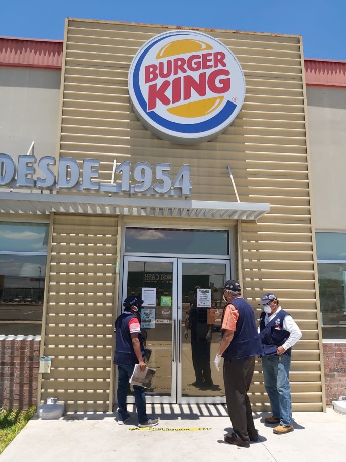 Clausuran Burger King por aprovecharse del “Día del Niño”