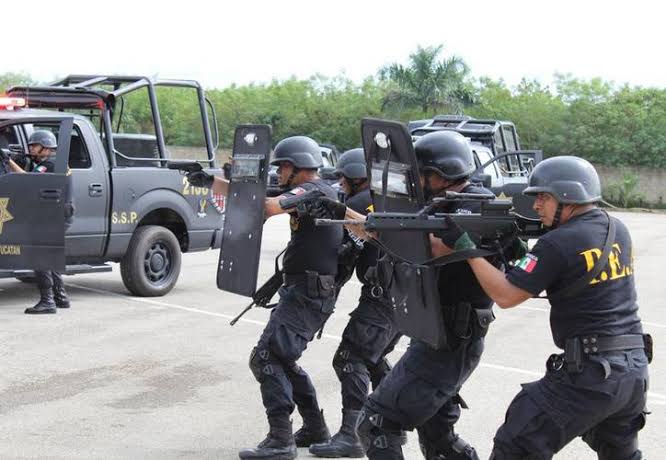 «Caníbal de la Leandro Valle» no huyó, lo levantó un comando armado