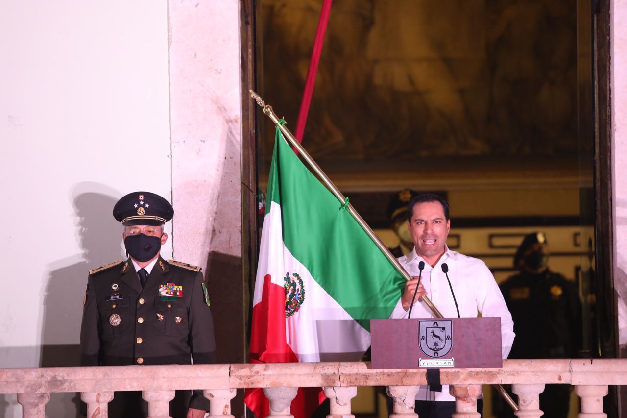 Mauricio Vila reconoce labor del personal de salud durante el Grito de Independencia