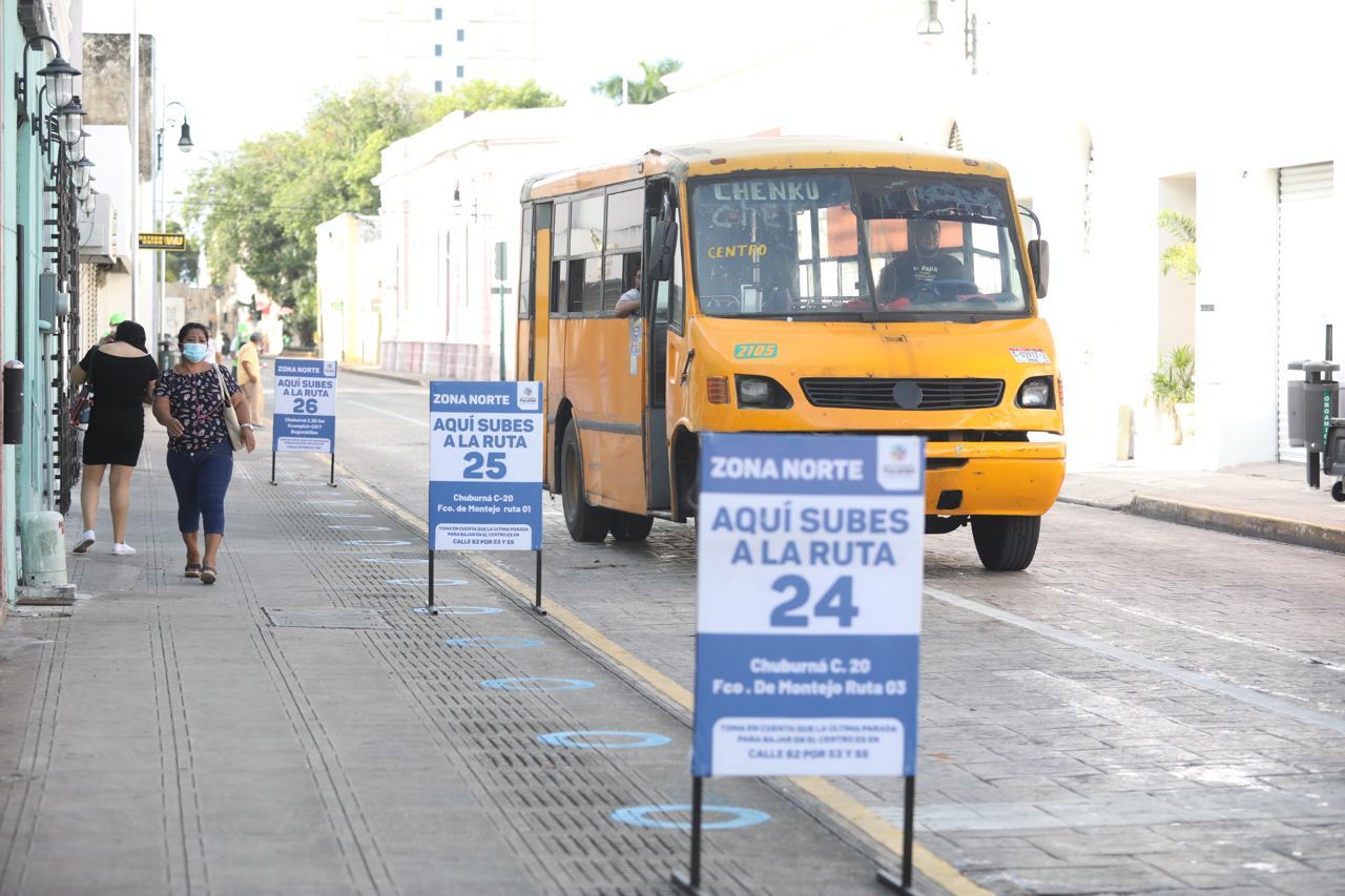 Nuevas zonas de ascenso y descenso en el Centro ya evitan aglomeraciones de gente