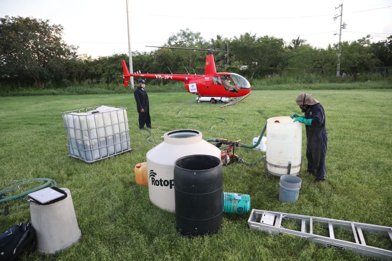 Inicia fumigación aérea en comisarías de Mérida