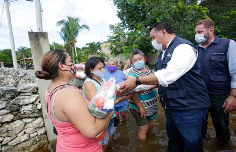 El Ayuntamiento de Mérida suma esfuerzos con la Cruz Roja para atender  comisarías afectadas