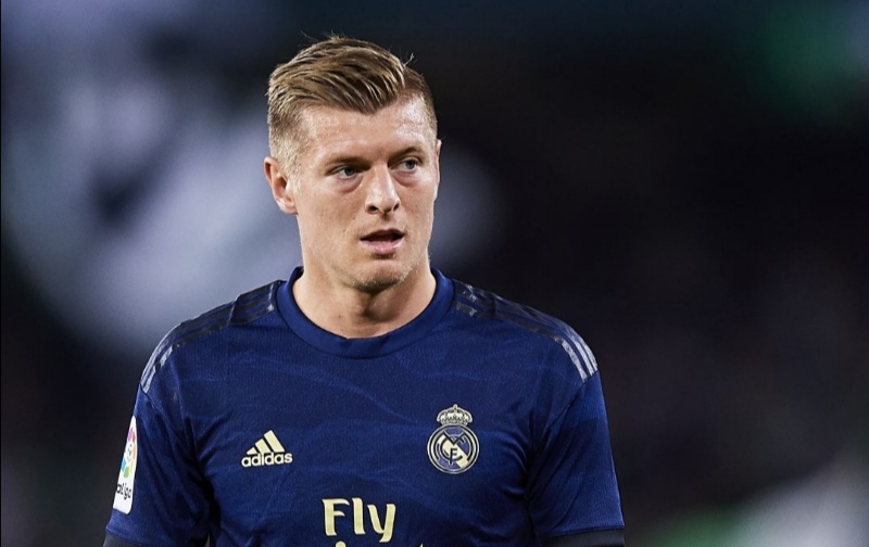 Toni Kroos dice que los futbolistas son títeres de la FIFA y de la UEFA