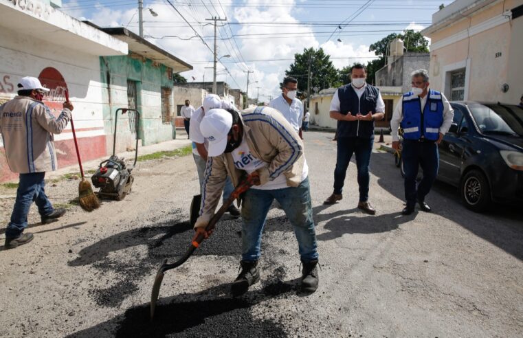 El Ayuntamiento refuerza acciones de bacheo y mantenimiento vial en la ciudad