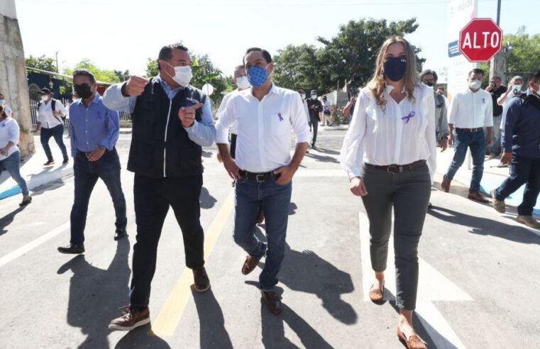 Entregan Mauricio Vila y Renán Barrera 35.7 kilómetros de calles pavimentadas en la capital yucateca