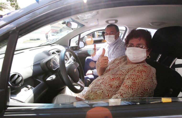 Entregan premios a los ganadores del sorteo “Mérida me asegura con mi Predial 2020”