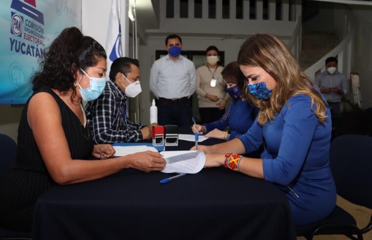 Se inscribe Cecilia Patrón Laviada para competir por una diputación federal