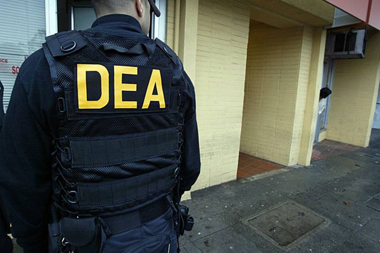 Sacan de Yucatán a agentes de la DEA