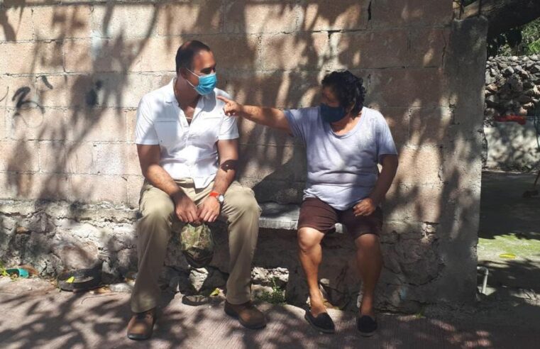 Colonias Nueva Sambulá y Libertad, entre calles encharcadas y mal alumbradas.