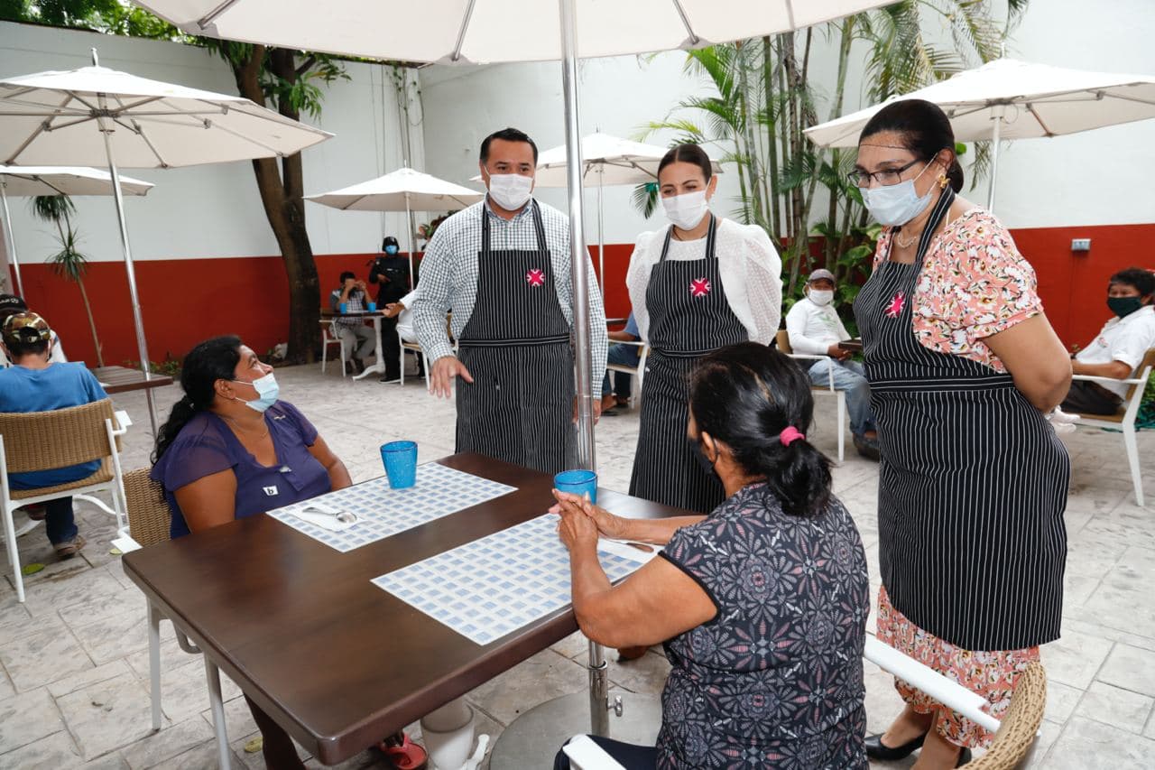 Refettorio Mérida, el comedor comunitario que brinda alimentos a personas en situación de calle