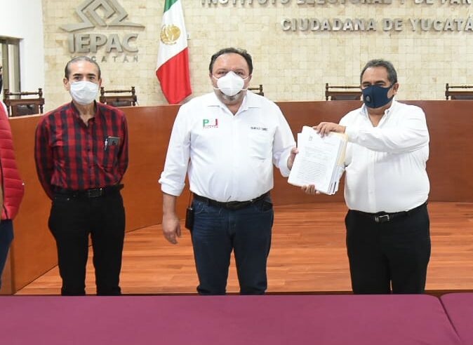 EL PRI Yucatán presenta ante el Iepac su plataforma electoral 2021