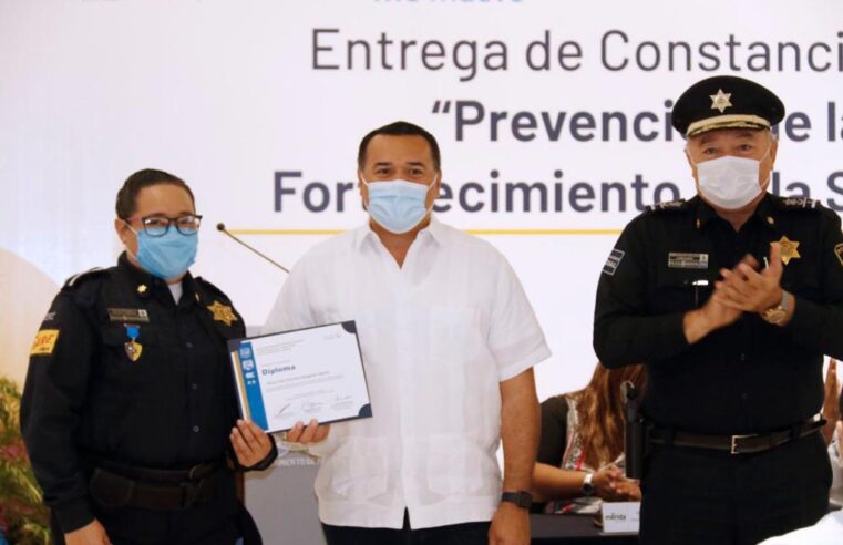 Entregan constancias del diplomado “Prevención de las Violencias y Fortalecimiento de la Seguridad Ciudadana”