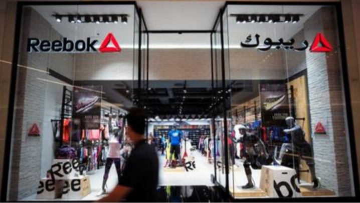 Adidas planea desprenderse de Reebok, 15 años después de comprar a la estadounidense