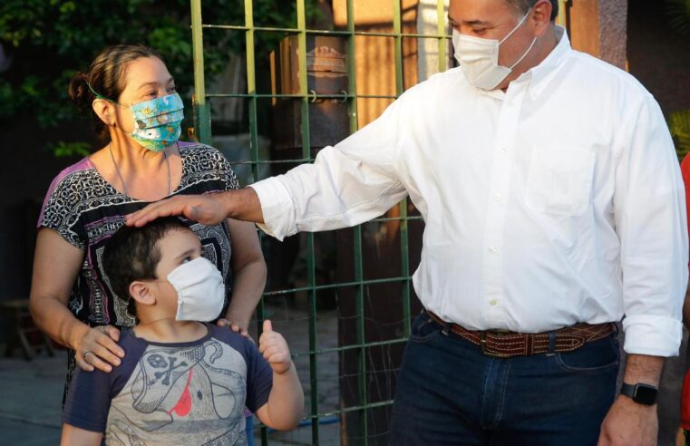 Dotan de herramientas digitales a familias residentes del Centro de Atención y Refugio para Mujeres