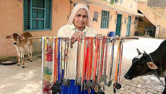 Icono feminista: a sus 89 años es francotiradora profesional en la India