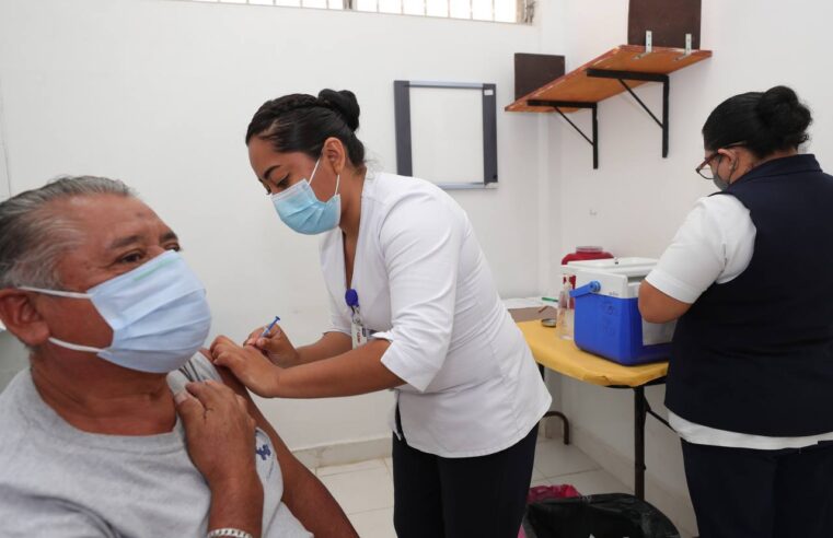Más de 12,600 vacunas contra el Coronavirus llegaron a Yucatán