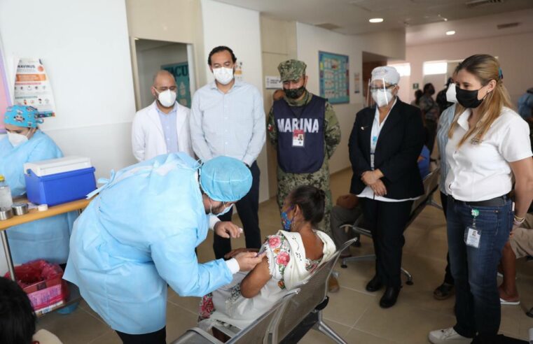 En marcha vacunación  para adultos mayores de Temozón, Progreso y Tixkokob