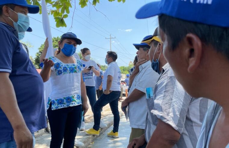 Recorre Carmita 8 municipios en 4 días campaña