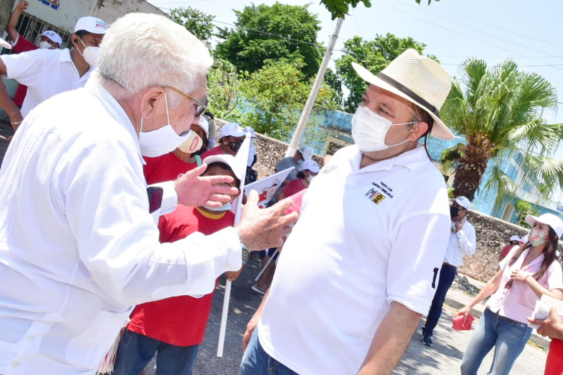 El Sur de Mérida solicita el regreso de apoyos para los jóvenes estudiantes