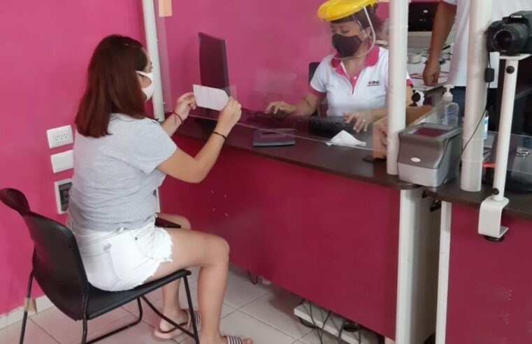 Última llamada para recoger la credencial de lector