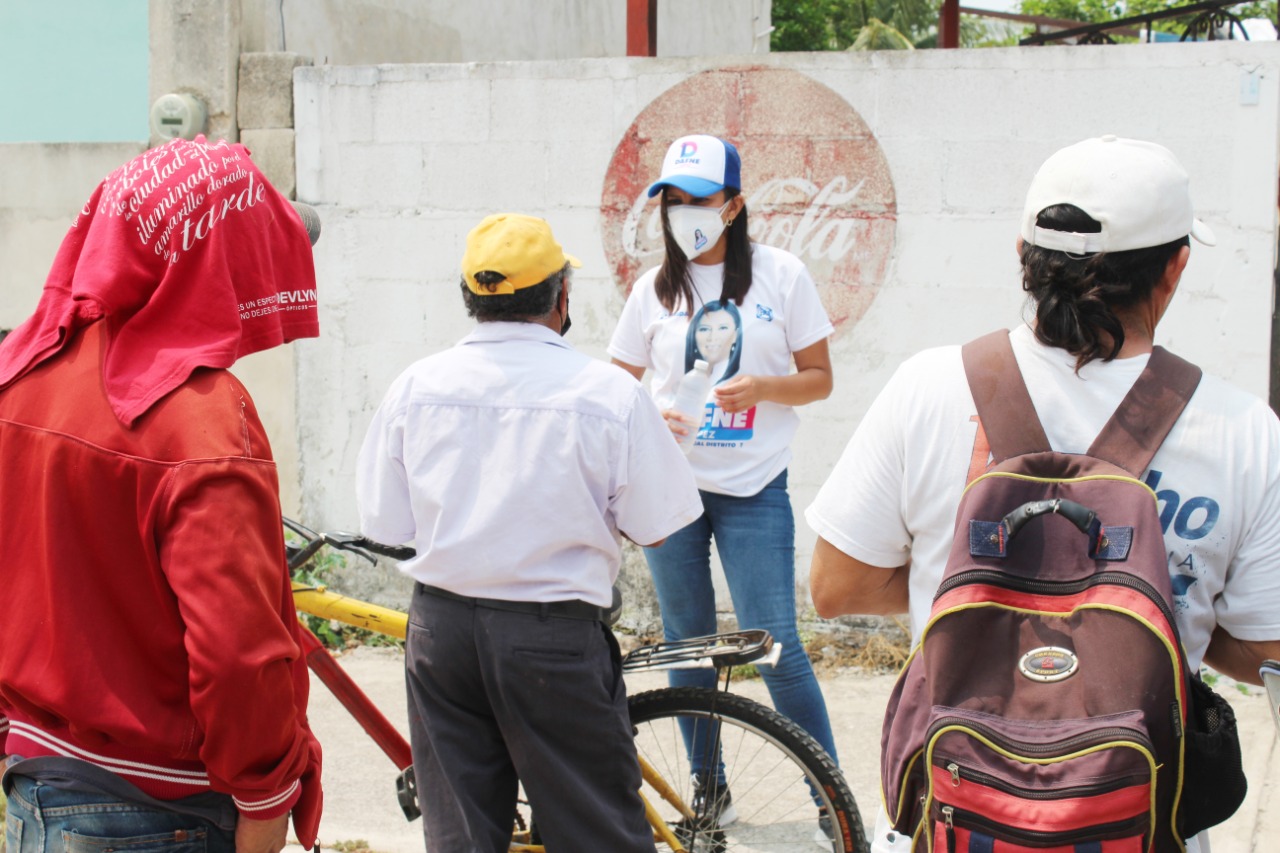 Gana terreno el PAN con Dafne López