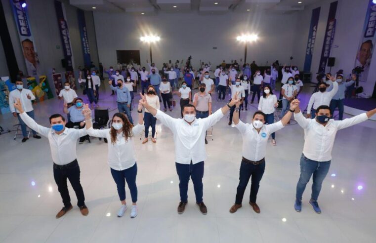Más Mérida para seguir escuchando y apoyando con mejores oportunidades a los jóvenes, aseveró Renán Barrera