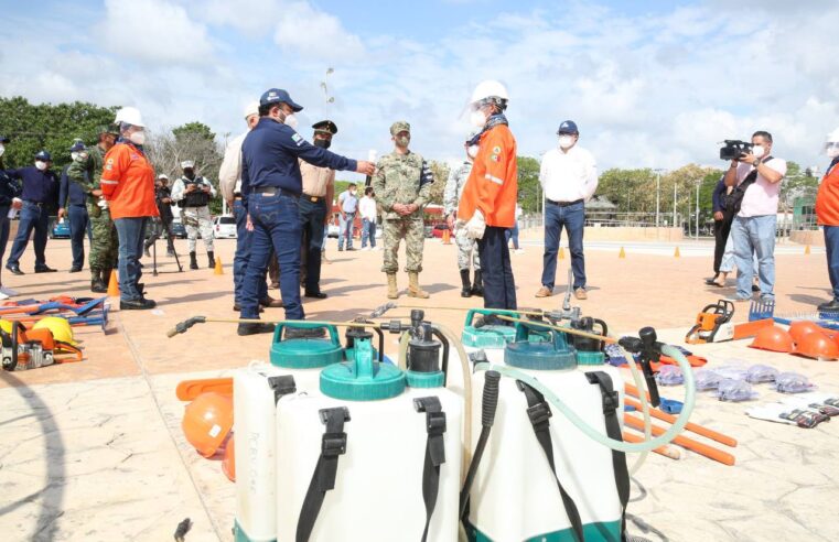 Gobierno de Yucatán refuerza combate de incendios en territorio estatal