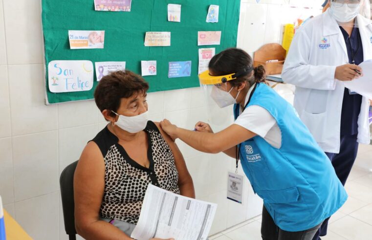 El próximo martes 6 de abril iniciaria la vacunación de adultos mayores en Mérida