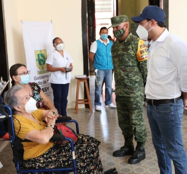 Vacunación contra Coronavirus representa esperanza de vida para adultos mayores de Yucatán