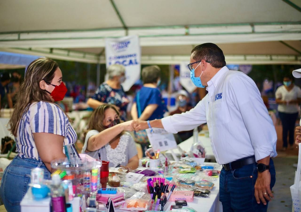 Votar por el PAN es impulsar la reactivación económica y el consumo local: Víctor Hugo Lozano