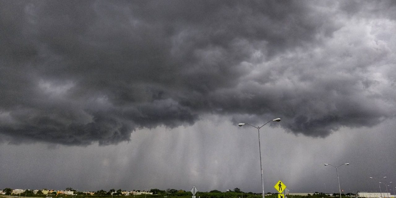 ¿Sabías que Yucatán tiene su propio sistema de tormentas conocido como la vaguada maya?