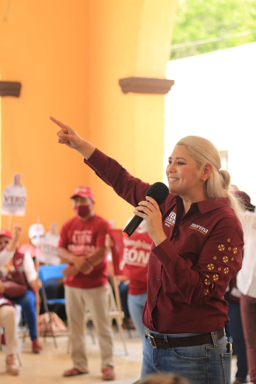 Llama Verónica Camino a votar de manera pacífica e informada