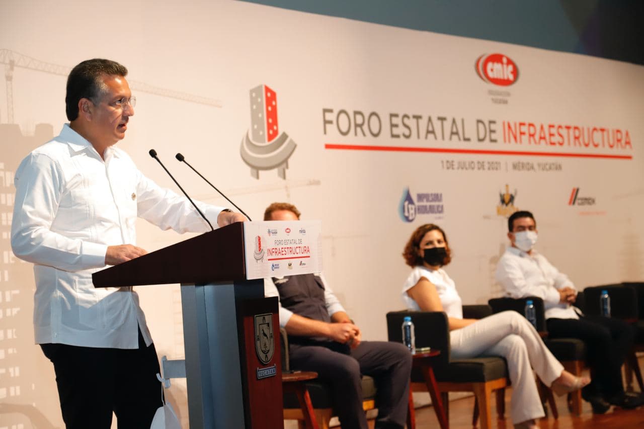 El Ayuntamiento apuesta al desarrollo de Mérida de la mano del sector de la construcción