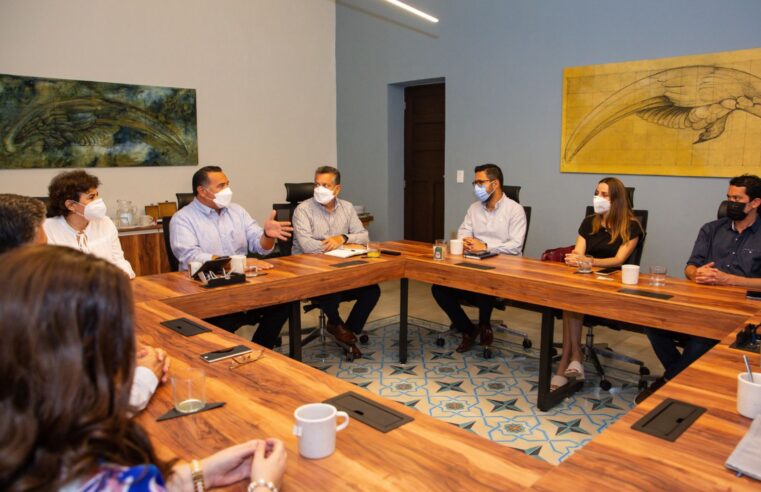 Renán Barrera se reúne con regidores electos para fortalecer el trabajo coordinado