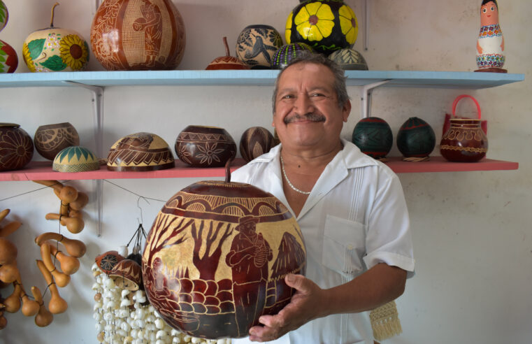 Artesano yucateco se prepara para la llegada del Tren Maya