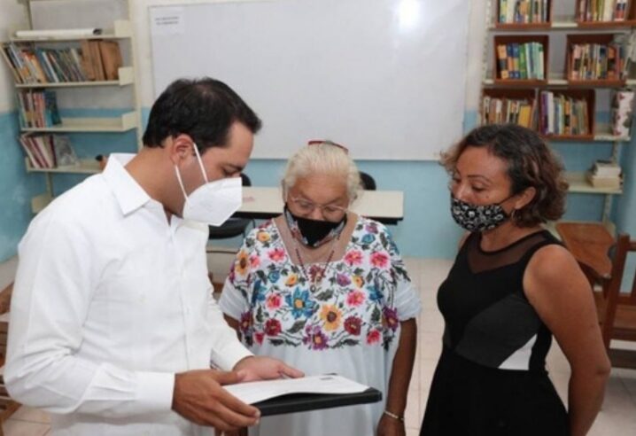 Vecina de Muna termina la primaria a los 70 años