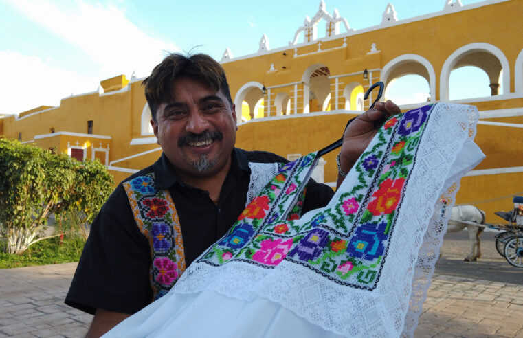 Artesanos con mucho amor en Izamal