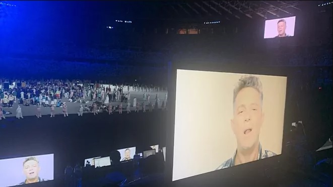 Alejandro Sanz canta Imagine en la ceremonia de apertura de los Juegos Olímpicos Tokio 2021