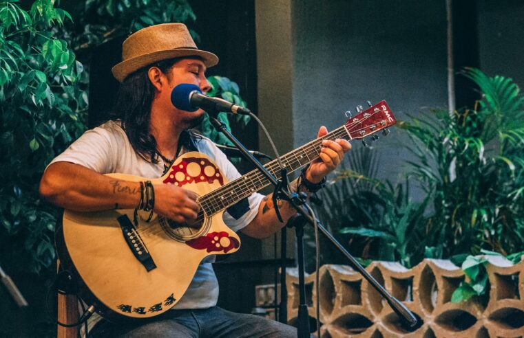 Conoce a un Rey Escarabajo, escucha relatos de mujeres mayas y disfruta música de películas este fin de semana