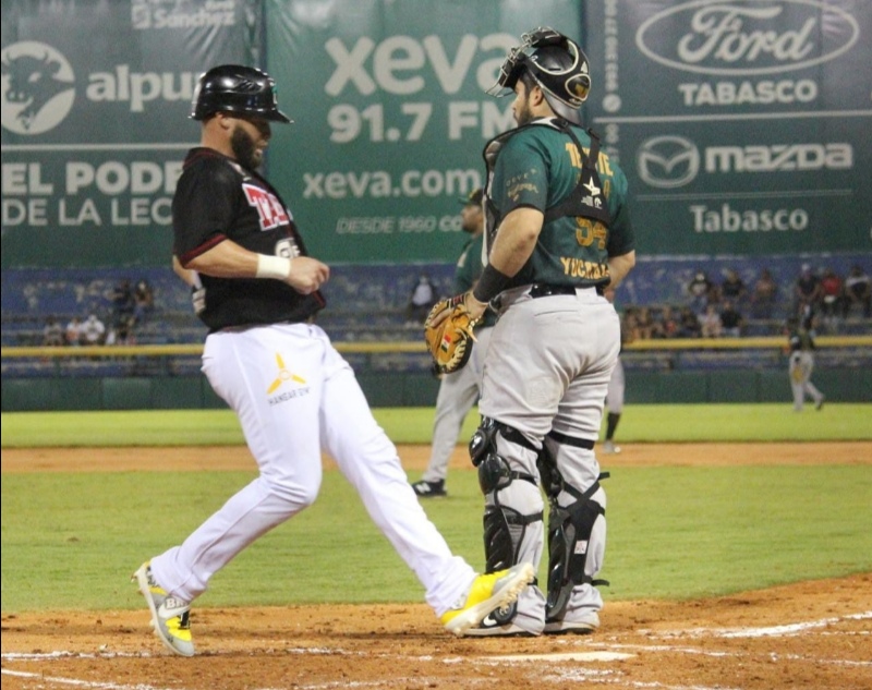 Leones cae en el último juego de la temporada y termina terceroo