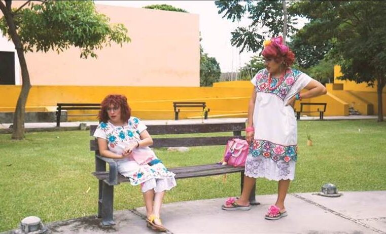 Ríete con Chepita Kakatúa, reflexiona sobre la vida y disfruta de la trova