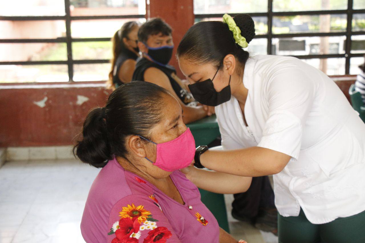 Mueren por Covid-19 una niña de siete años y un hombre de 100 en Yucatán